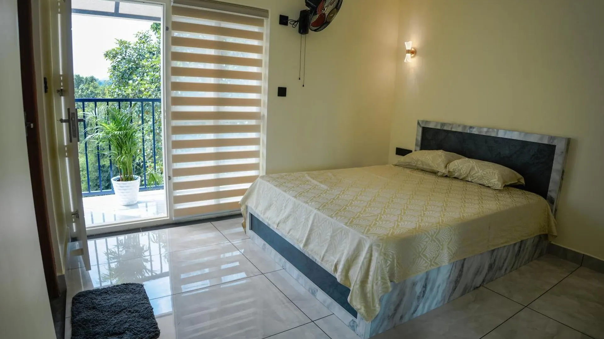 Vcode Hillview Apartment Thodupuzha India